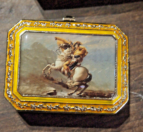 Reproduction une tabatiere - reproduction,